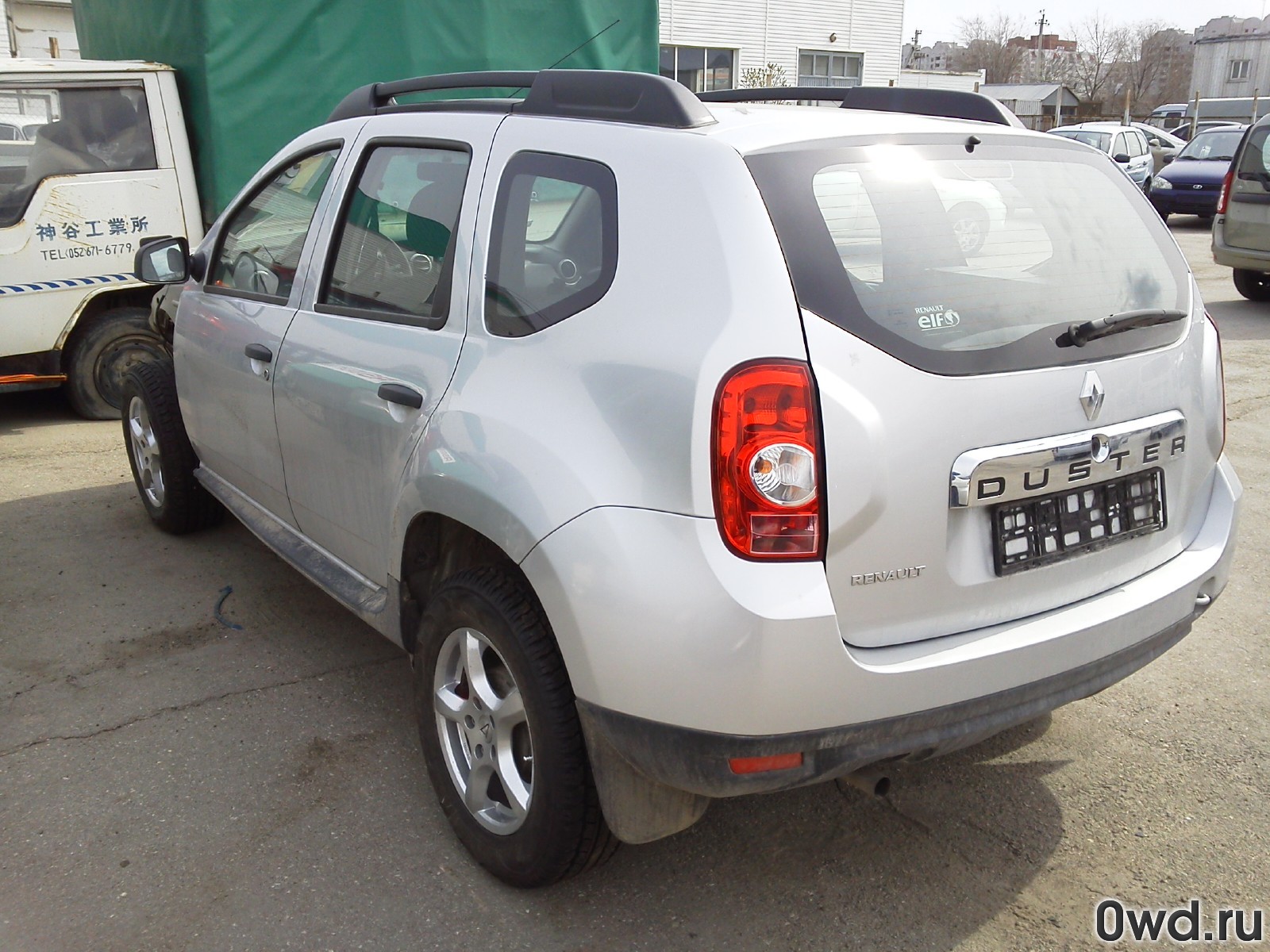 Битый автомобиль Renault Duster (2012) в Тольятти