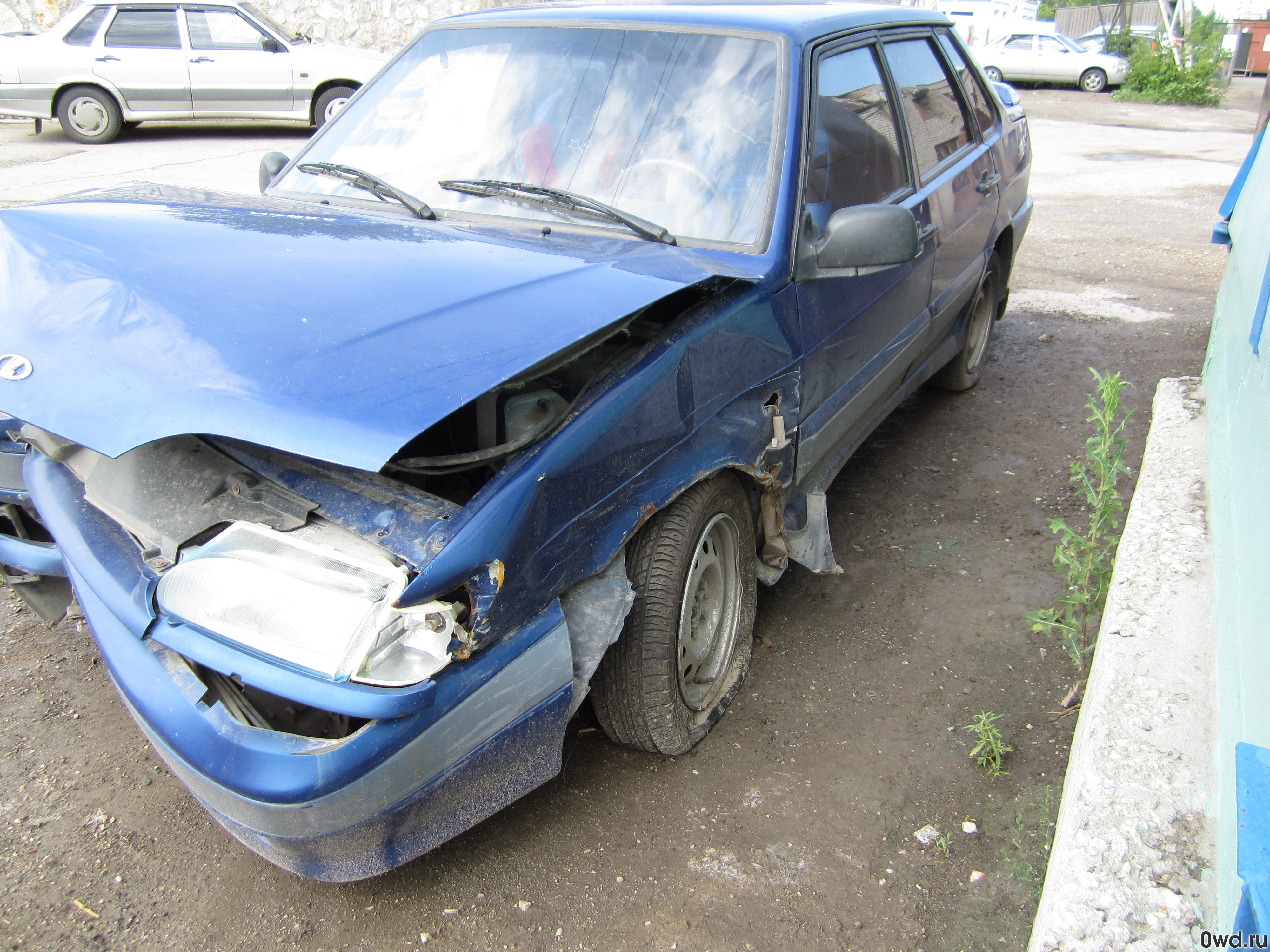 Битый автомобиль LADA (ВАЗ) 2115 (2003) в Тольятти